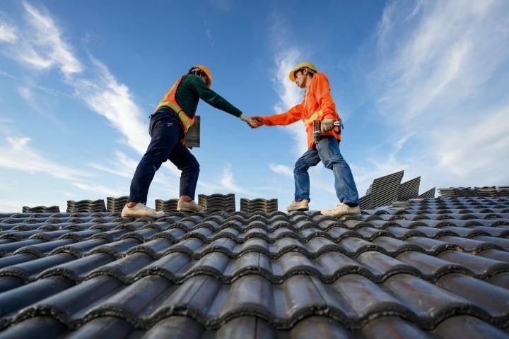 Roofing contractor
